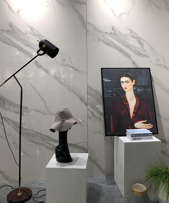 Стопленная каменная стена