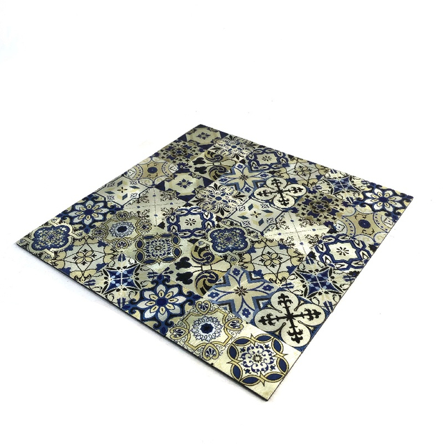 Минималистская алюминиевая мозаика