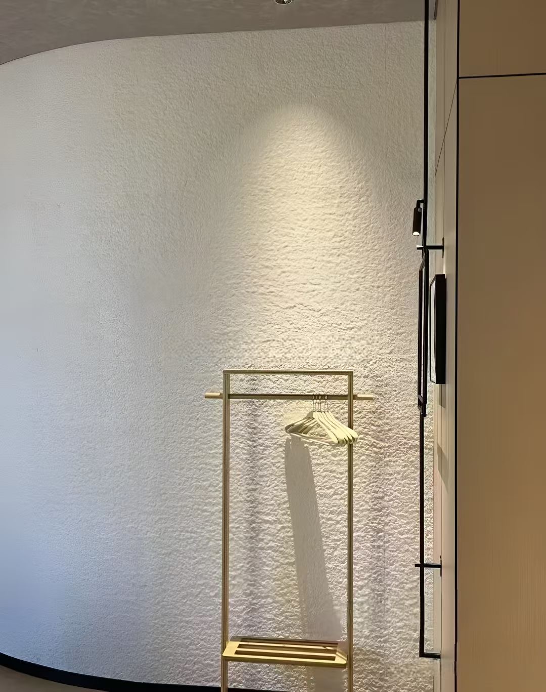 Гибкий каменный лист для квартиры (3) 